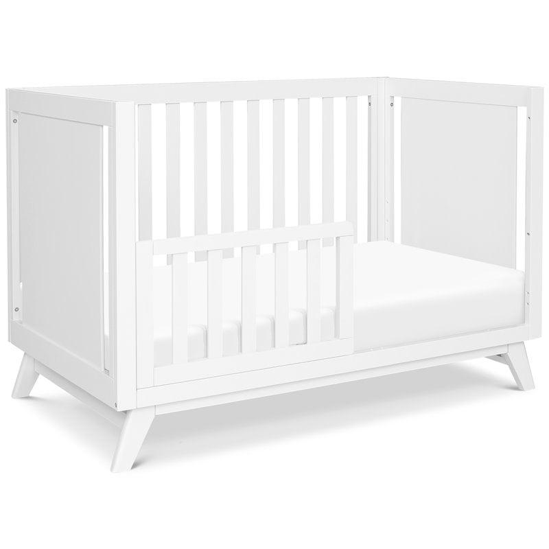 Davinci Otto Pine Wood 3 - in - 1 Convertible Crib in White - Product image 9